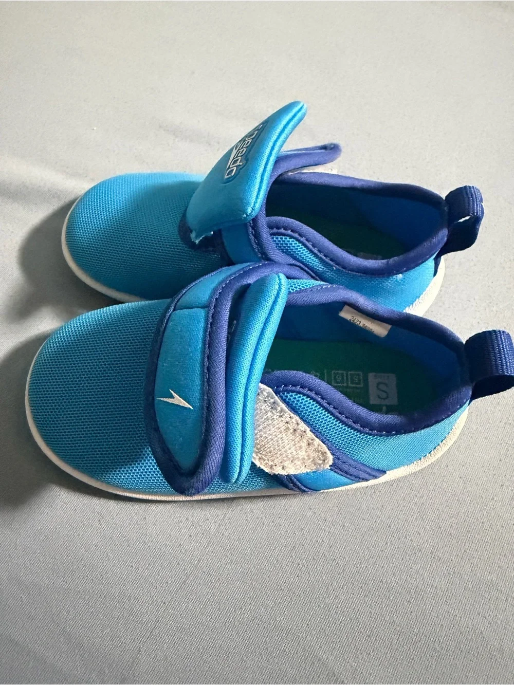 Speedo Kids Blue and Navy Hook-and-Loop Water Shoes